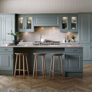 Harlem shown in Supermatt Mood Grey kitchen